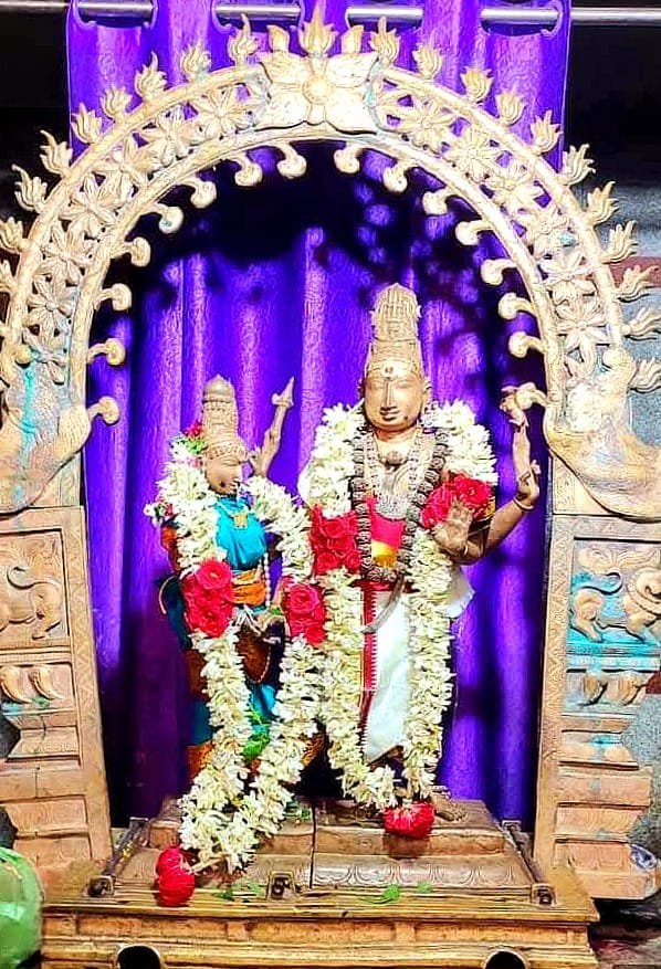The Essence of Śuddha-Advaita-Śaivasiddhānta: Devotion to Śiva and His Devotees