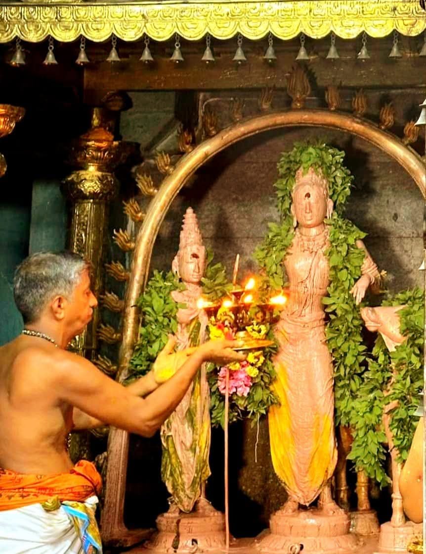 The Role of Īśvara in the Universe: A Saiva Siddhānta Perspective